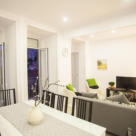 Lisbon Castel View Apartment Luaran gambar