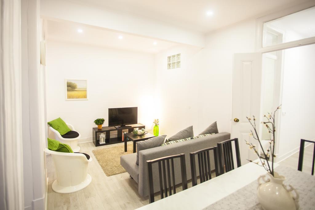 Lisbon Castel View Apartment Luaran gambar